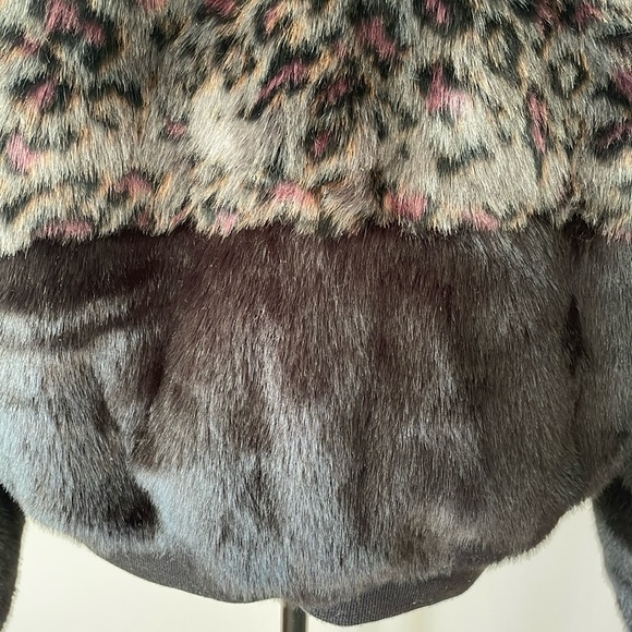 Mahoney Faux Fur Bomber Jacket Aritzia Golden by TNA - size Large - Picture 8 of 16